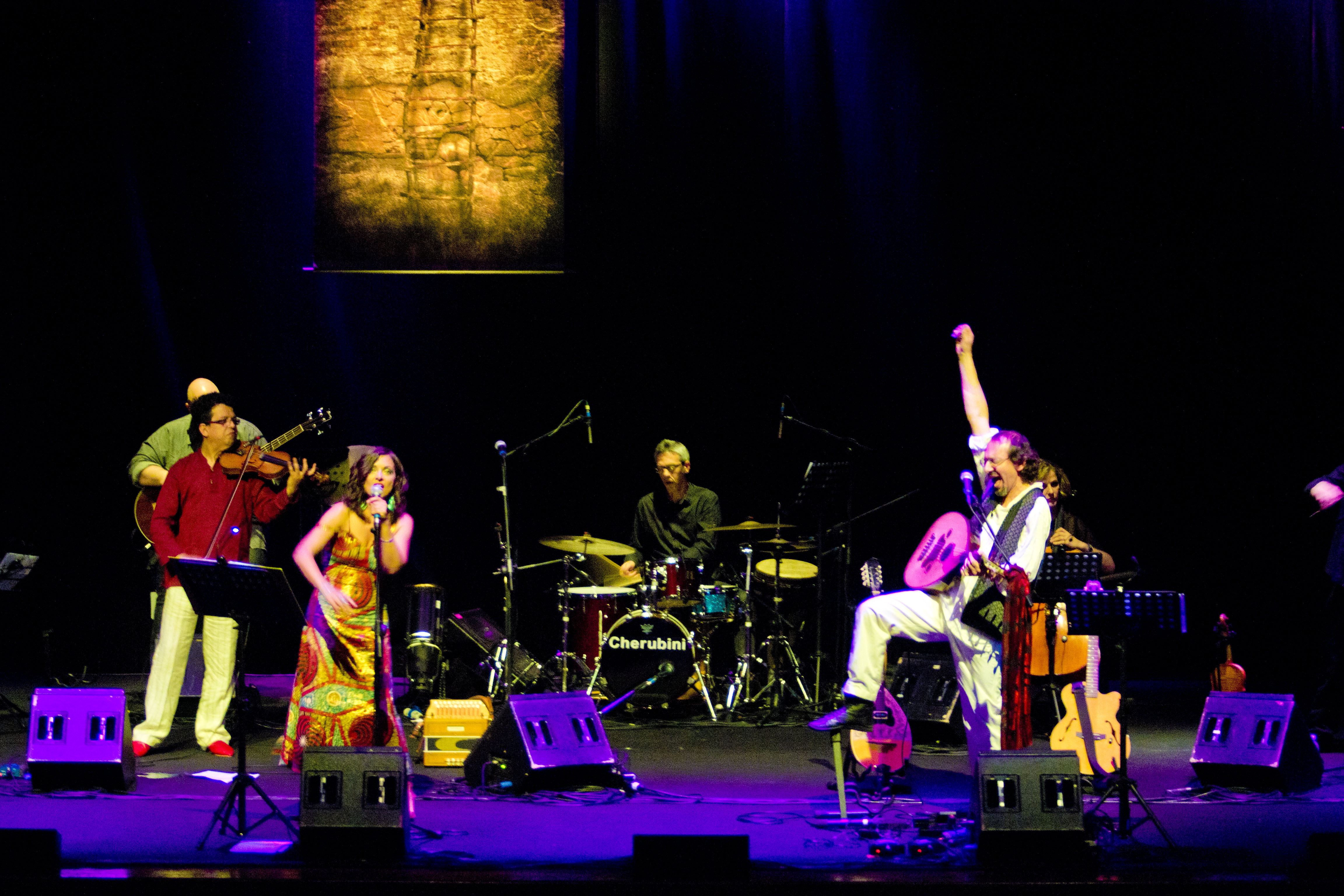 Stefano Saletti e Banda Ikona live - copyright Roberto Saletti